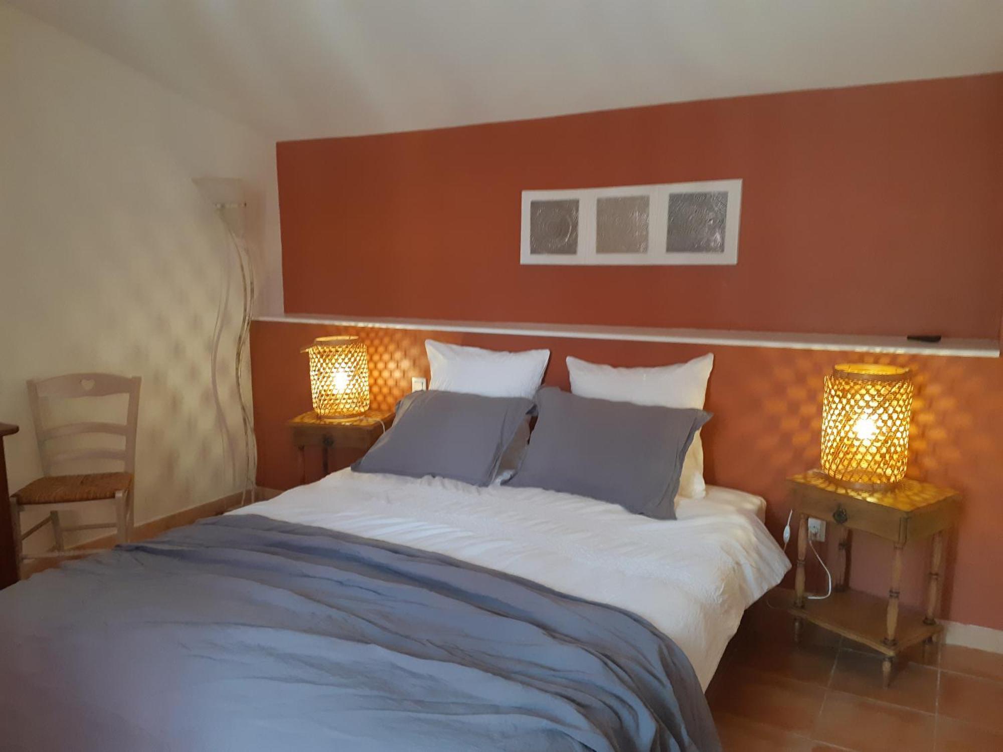 Chambres D'Hotes, B&B La Musardiere Alba-la-Romaine 외부 사진